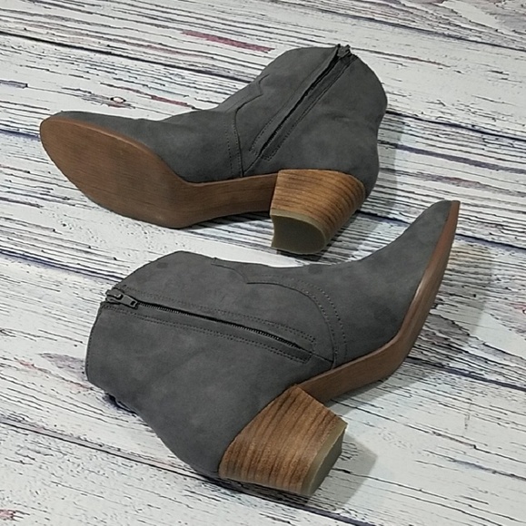 NWOT Western Booties - Picture 1 of 5